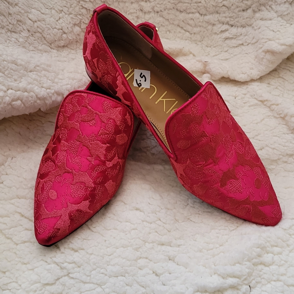 Calvin Klien women's flats